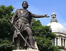 Image showing the famous William Wallace statue in Aberdeen, Scotland, UK