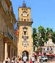 Picturesque image of Aix-en-Provence city centre