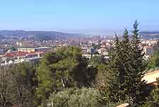 Aix-en-Provence scenic cityscape picture