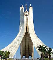 Makam Echahid (Monument des Martyrs) photo
