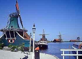 Amsterdam Tourist Attractions