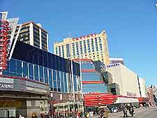 Atlantic City Shopping Bw