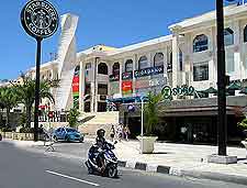 Photo of Kuta's popular Discovery Shopping Mall
