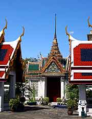 Photo showing part of Bangkok's Royal Palace