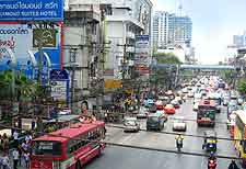 Picture showing buses and cars in the city centre