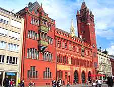 Photo of the colourful City Hall