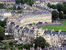 Picture showing Bath's Royal Crescent