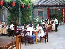 Picture of al fresco dining in the city