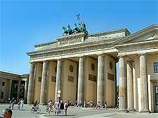 Picture showing the Brandenburger Tor in Berlin, Germany, by Fritz