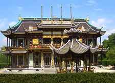 Chinese Pavillion and Japanese Tower picture