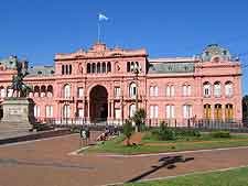 La Casa Rosada picture