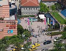 Photo of city centre traffic and taxis