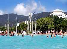 Further photo of the lagoon