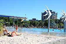 Picture showing the artificial beach, next to the lagoon