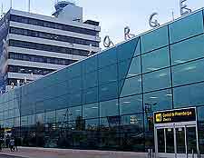 Close-up picture of the Jorge Chavez Airport terminal