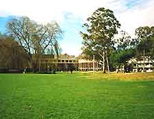 Canberra University Information