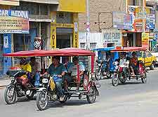 Image of the city's popular auto rickshaw mototaxis