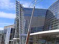 Photo showing the Christchurch Art Gallery (Te Puna o Waiwhetu)