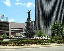 Further picture of Fountain Square