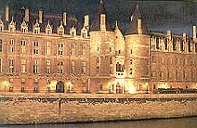 Paris Tourist Attractions