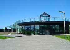 Picture of entrance to the city's golf club