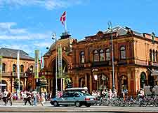 Picture of car driving in the city centre