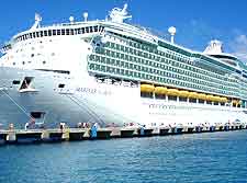 Photo showing the 'Mariner of the Seas' cruise liner in Cozumel, Quintana Roo, Mexico
