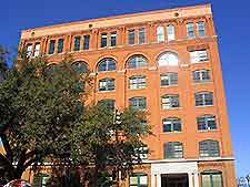 Dallas Museum Sixth Floor2