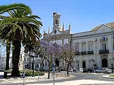 Arco da Vila photo