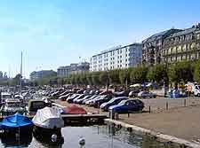 Photo of the lake and nearby hotels