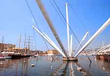 Picture of the Il Bigo and harbour reflections