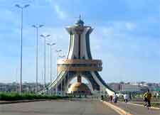 Burkina Faso image of memorial in Ouagadougou