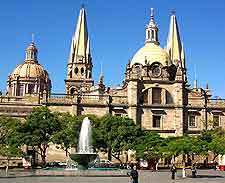 Photo of the city's cathedral and adjacent plaza
