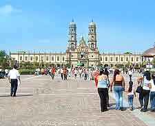 Picture showing the Basilica de Zapopan
