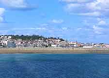 Further photo of St. Peter Port's coast