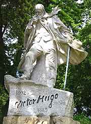 Photo of Victor Hugo statue, Guernsey