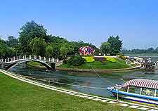 Riverfront picture