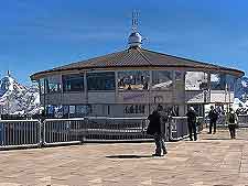 Photo of cafe, with glorious mountain panoramas