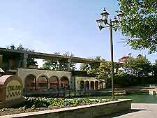 Irving Canal Place2