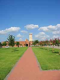 Irving Walkway