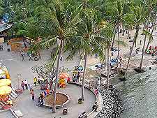 Picture of tourists at the Ancol Dreamland park