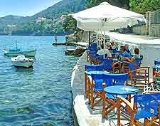Picture of al fresco, waterfront dining