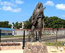 Photo of iconic Bob Marley statue in the city