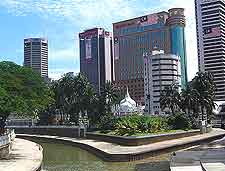 Waterfront lodging picture