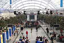 Further picture of the train station