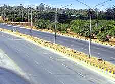 Photograph of highway in Triploi