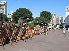 Picture of local art market