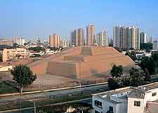 Huaca Huallamarca image