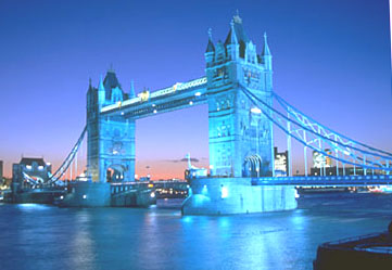Image of Tower Bridge lit up at night