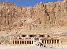 Picture showing the famous Valley of the Queens